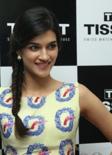 Kriti Sanon Braided Hairstyle