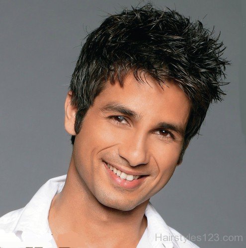 Spiky Hairstyle Of Shahid Kapoor