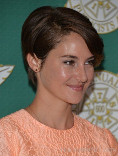 Nice Bob Hairstyle Of  Shailene Woodley