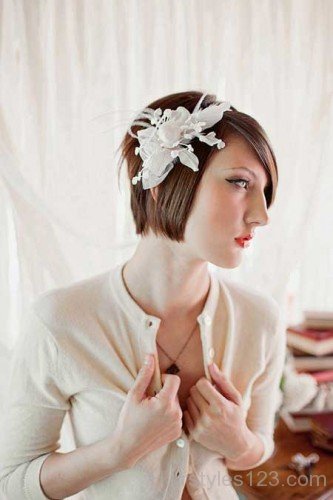 Bridal Short Tiara Hairstyle