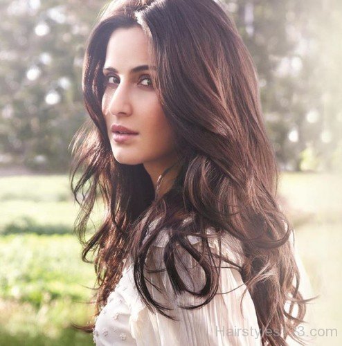 Katrina Kaif Long Wavy Hair