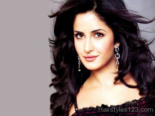 Katrina Kaif Wavy Hair