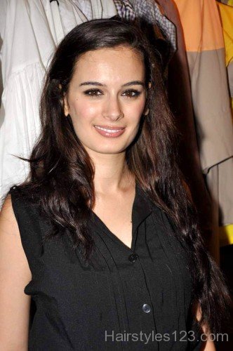 Long Hair Evelyn Sharma