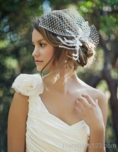 Short Bridal Hairstyle