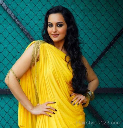 Sonakshi Sinha Long Wavy Hairstyle