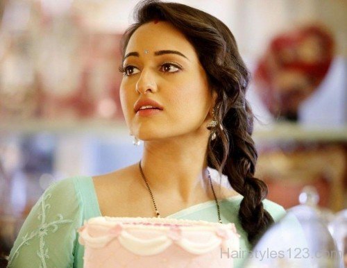 Sonakshi Sinha Loose Braid