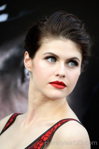 Alexandra Daddario Bun With Puff