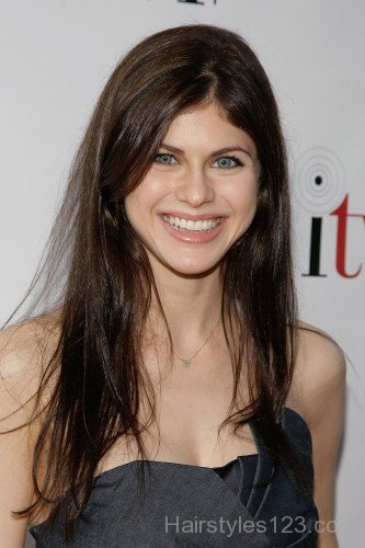 Alexandra Daddario Mid Length Haircut