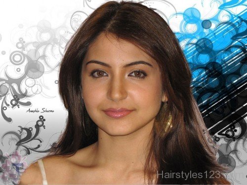 Anushka Sharma Layered Straight Hairstyle