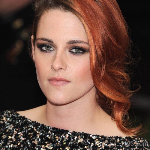 Kristen Stewart Red Chin Length Hair