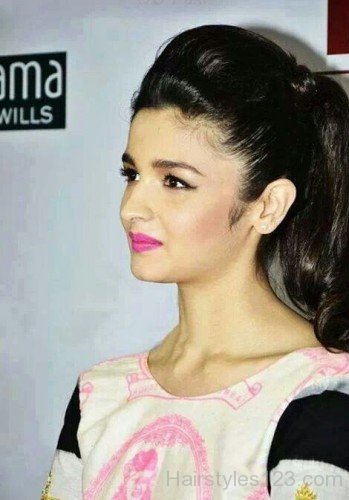 Alia Bhatt Cute Ponytail