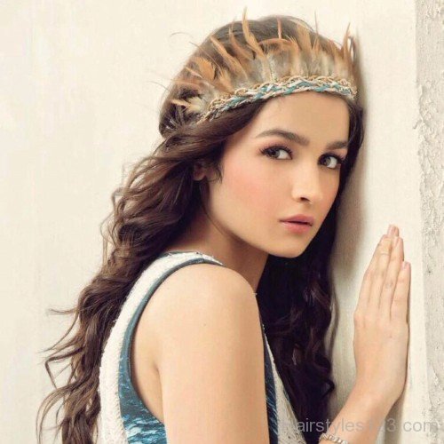 Alia Bhatt Wavy Hair