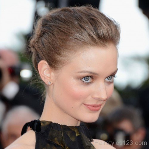 Bella Heathcote Classic Bun