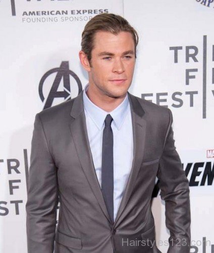 Chris Hemsworth Straight Short Hair