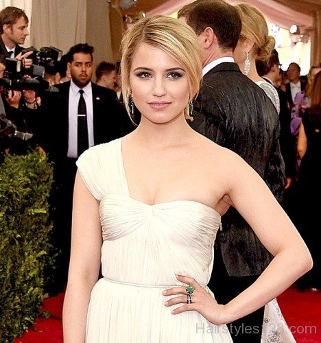 Dianna Agron Party Hairstyle