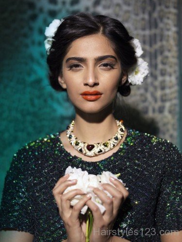 Hairstyle With Flowers