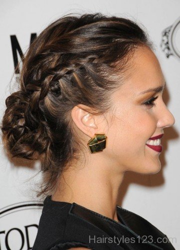 Jessica Alba Retro Updo