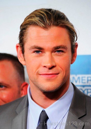 Short Hairstyle of Chris Hemsworth