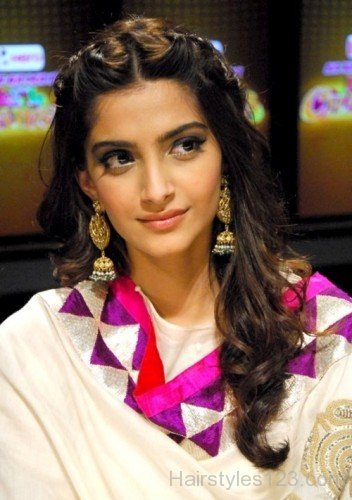 Sonam Half Up Hairstyle