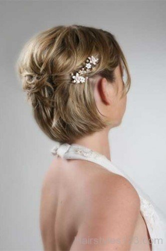 Classy Bridal Style