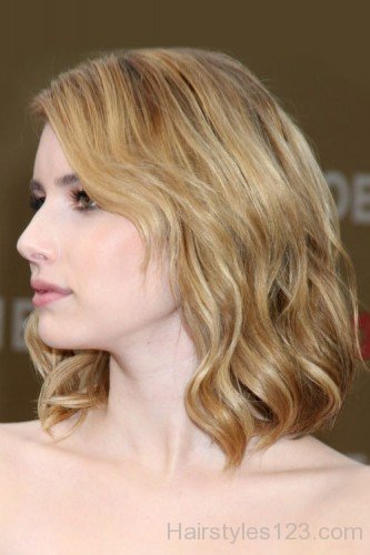 Emma Roberts Medium Wavy Hair