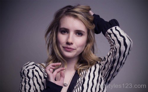 Layer Cut Of Emma Roberts