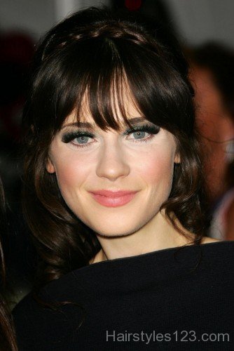 Zooey Deschanel Prom Hairstyle