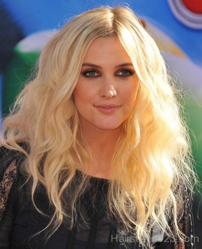 Ashlee Simpson Center Parted Hairstyle-sm3