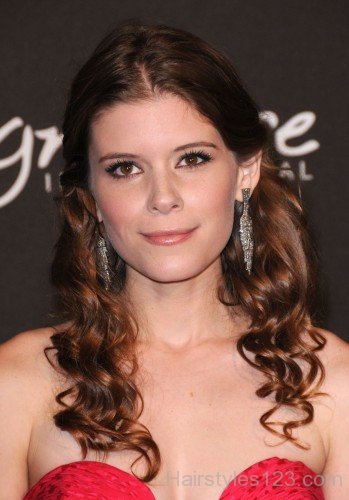 Kate Mara Half Up Half Down Hairstyle