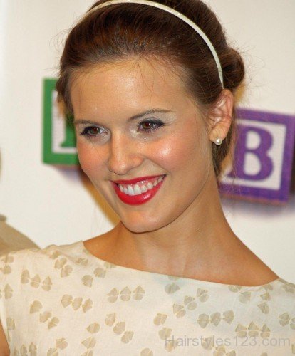 Maggie Grace Updo Hairstyle 