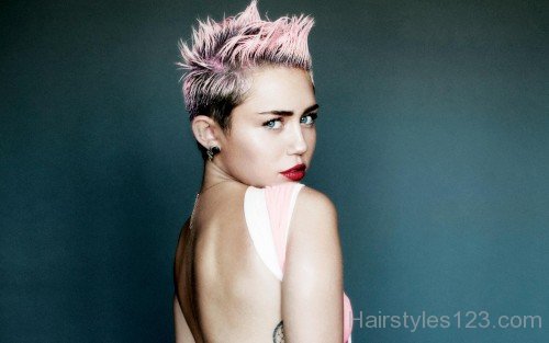 Miley Cyrus Funky Hairstyle-Hs116