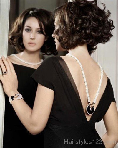 Monica Bellucci Short Curly Hairstyle