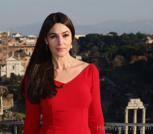 Monica Bellucci Straight Hair