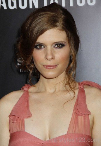 Kate Mara Side Bun Hairstyle 