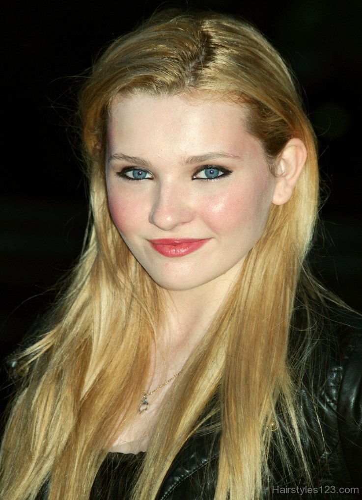 Abigail Breslin Golden Hair