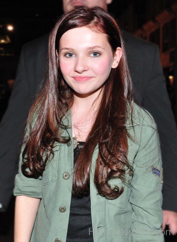 Abigail Breslin Straight Hair-a1235