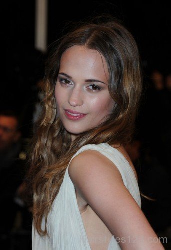 Alicia Vikander Ombre Hair-al122