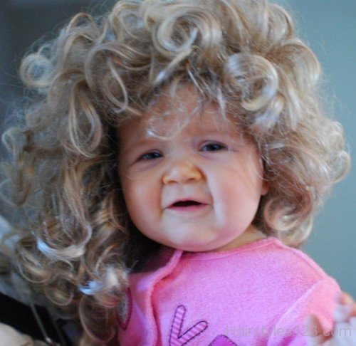 Baby Girl With Long Curly Hair-bg411