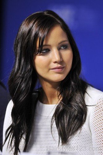 Jennifer Lawrence Black Hair-0je17er17