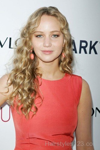 Jennifer Lawrence Long Curly Hair-0je35er35