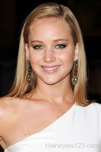 Jennifer Lawrence Side Part Hair-0je62er62