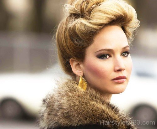 Jennifer Lawrence Victorian Hairstyle-0je71er71