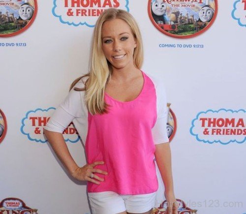 Kendra Wilkinson Mid Length Hair-0ke32wi32