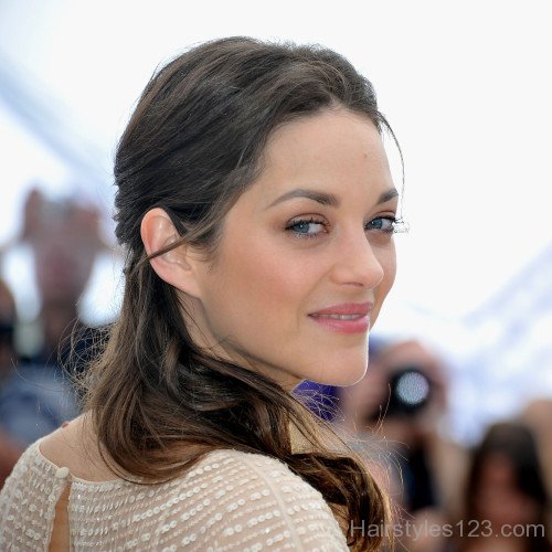 Marion Cotillard Half Pin Up Hairstyle