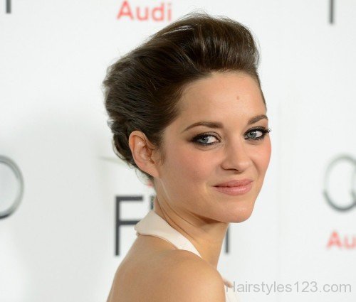 Marion Cotillard Puff With Updo