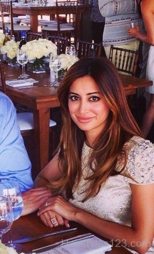 Noureen DeWulf Layer Cut-1no9de9