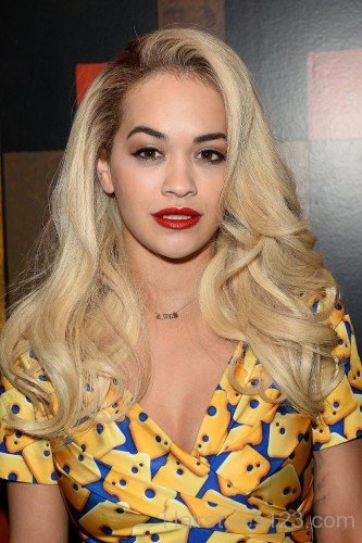 Rita Ora Layered Hair-rt125