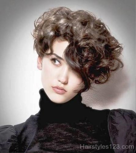 Asymmetrical Curly Hairstyle