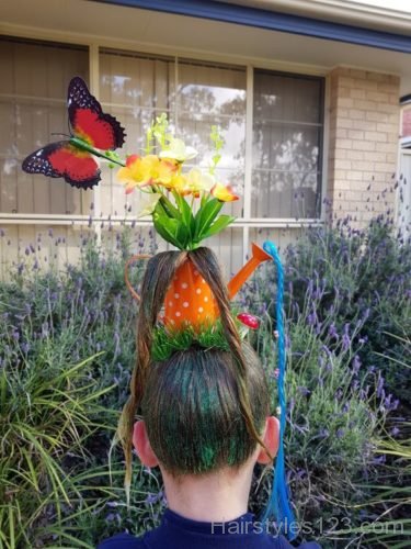 Awesome floral hairstyle