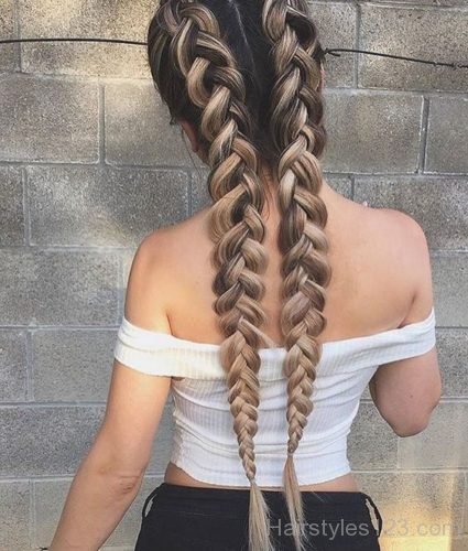 Braided hairstyle for girls